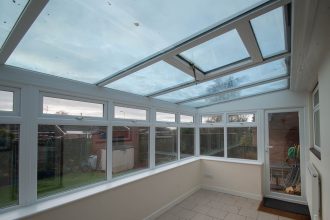 Conservatory lean to