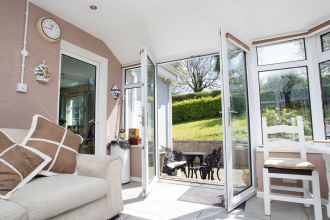 Ins Cosy Roof 1920 x 1080 px 10